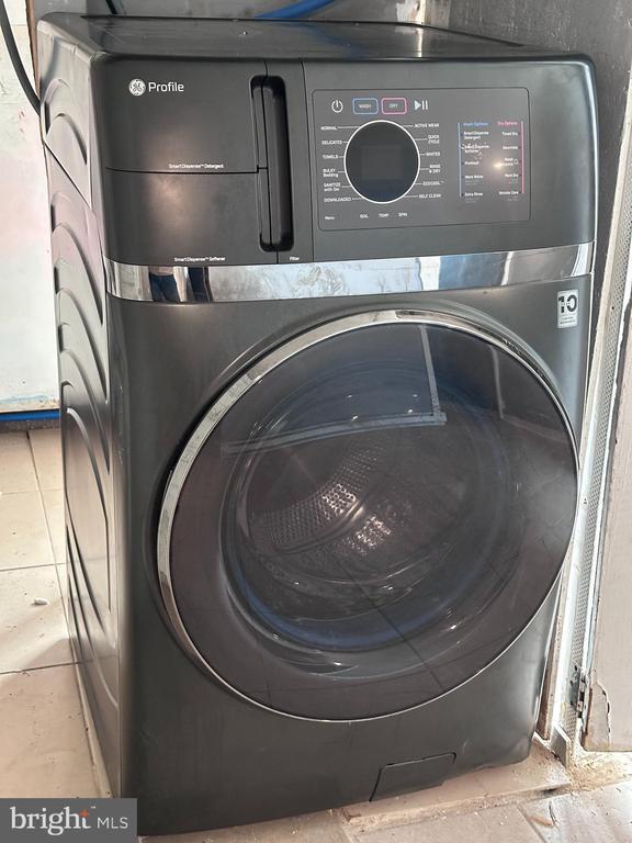 Building Photo - 4731 Meridian St