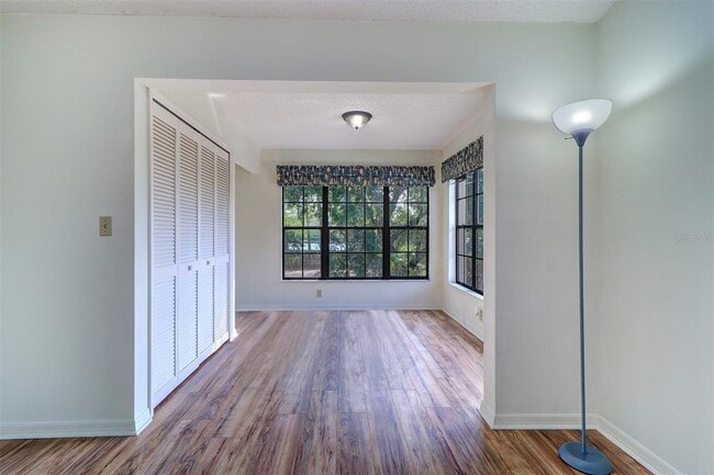 Building Photo - 2400 Winding Creek Blvd