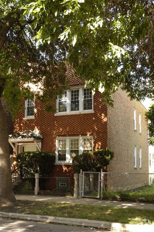 3136 S Shields Ave 3136 S Shields Ave Chicago IL 60616 Apartment Finder