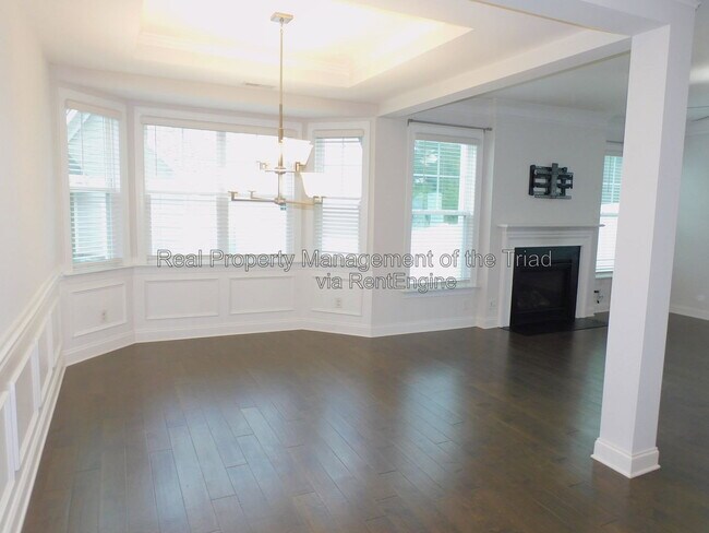 Building Photo - 6417 Bluestone Park Dr