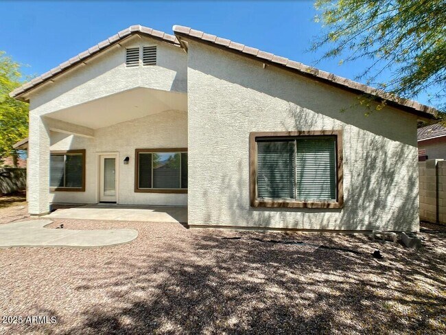 Building Photo - 11253 W Davis Ln