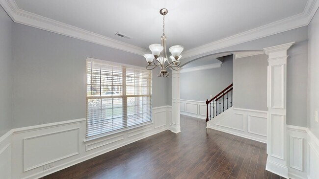 Building Photo - 16126 Long Talon Way