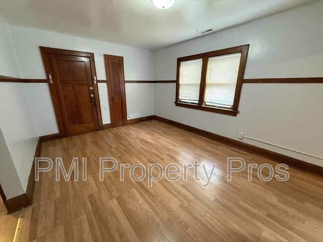 Building Photo - 2836 N 16th St