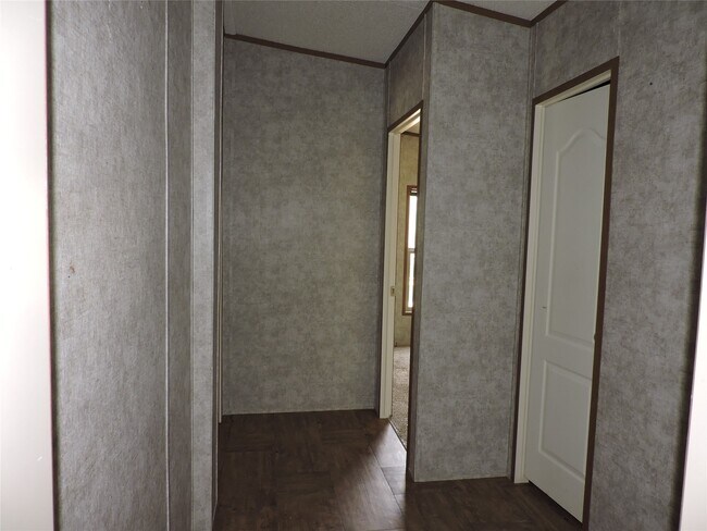 Building Photo - 4110 Jeanette Ln