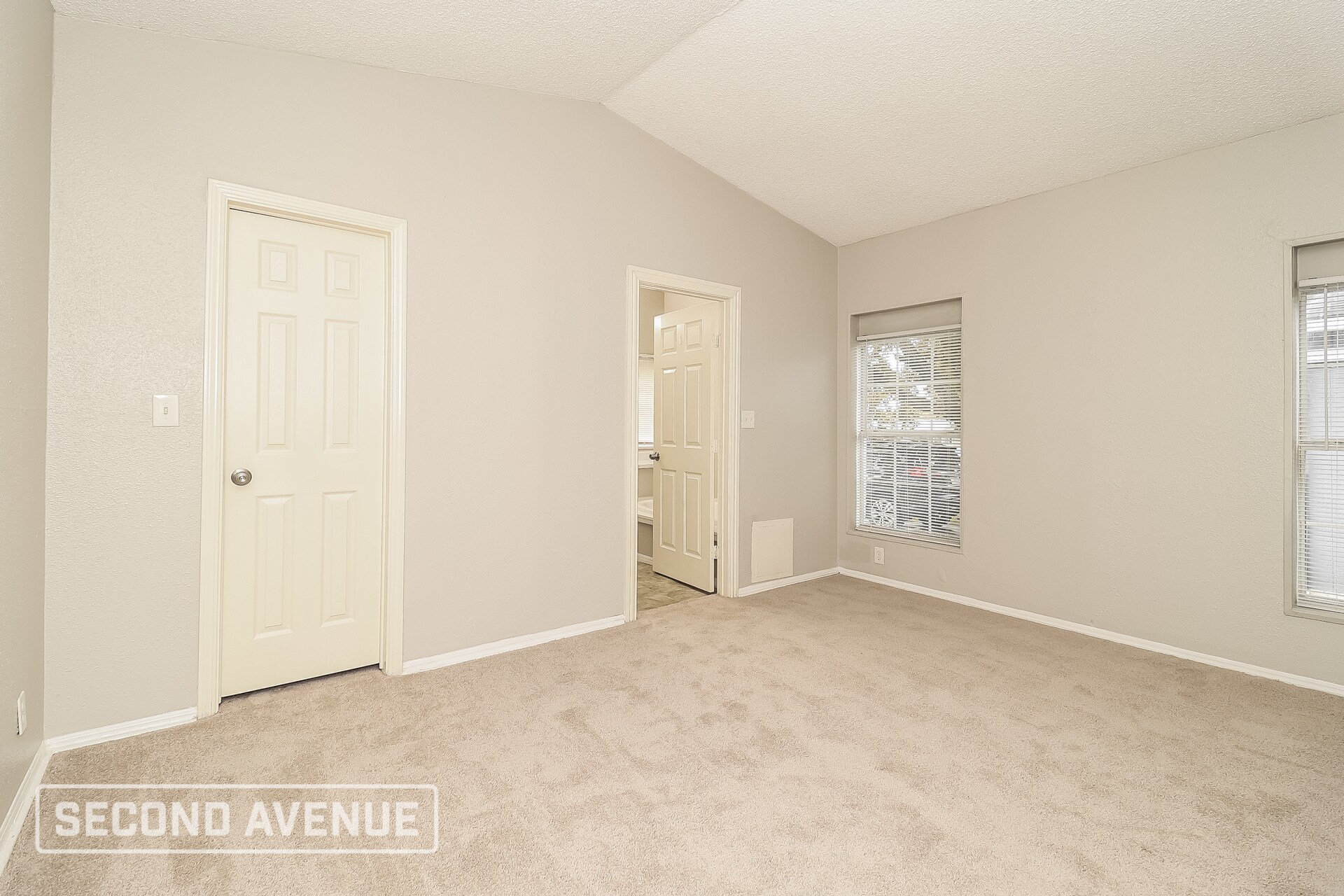 Building Photo - 127 Woodhill St