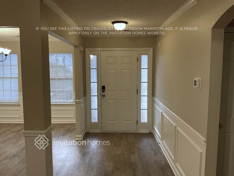 Building Photo - 706 Denise Ct