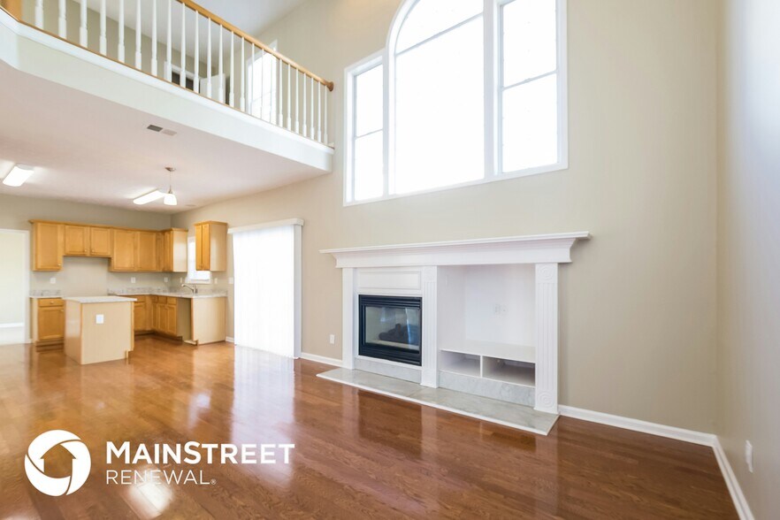 Building Photo - 2022 Santenay Dr S W