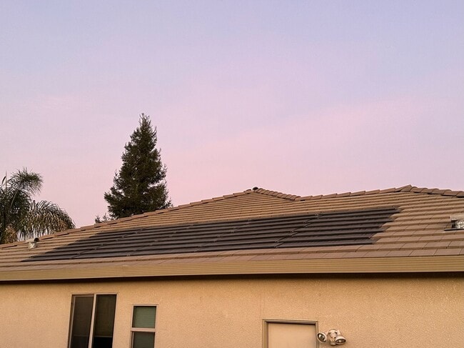 Building Photo - 3126 W Perez Ave