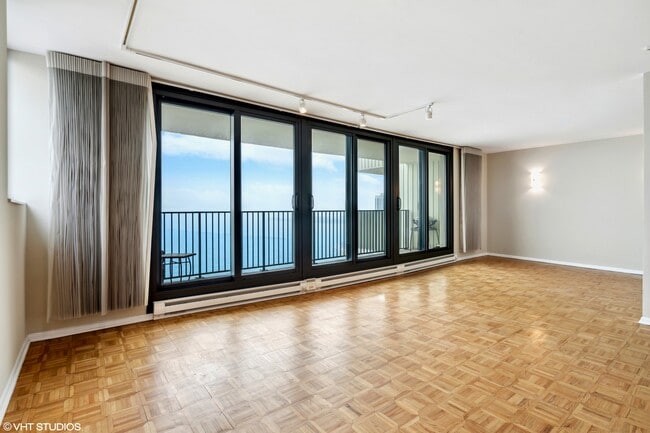 Building Photo - 1212 N Lake Shore Dr