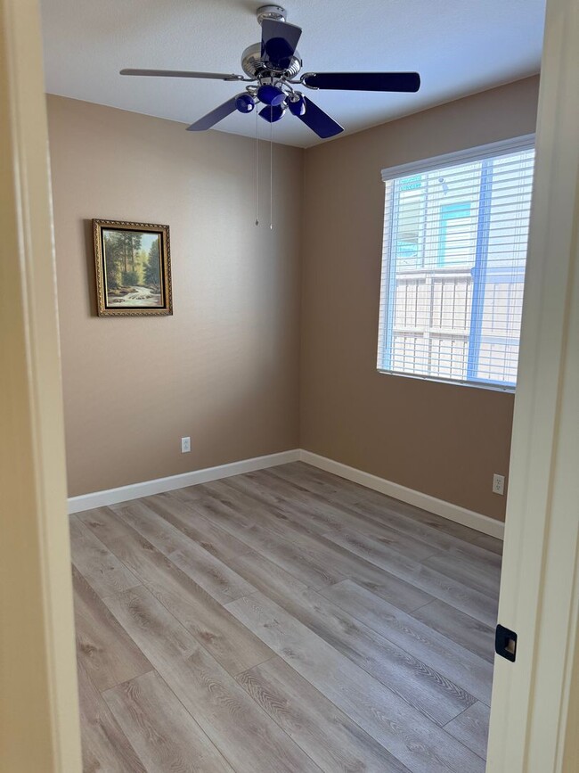 Building Photo - Beautiful 4-Bedroom Single-Story Home for Rent in Murrieta