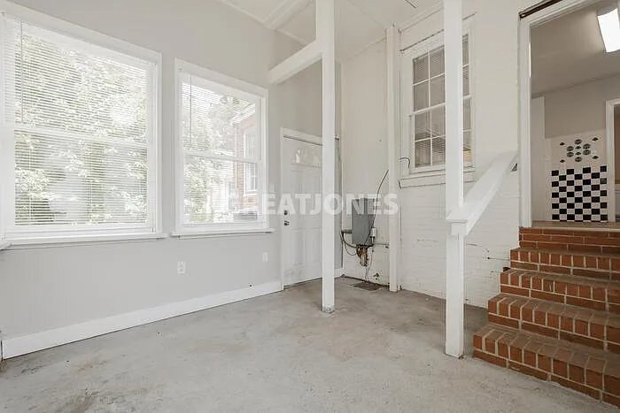 Building Photo - 4405 Monticello Rd