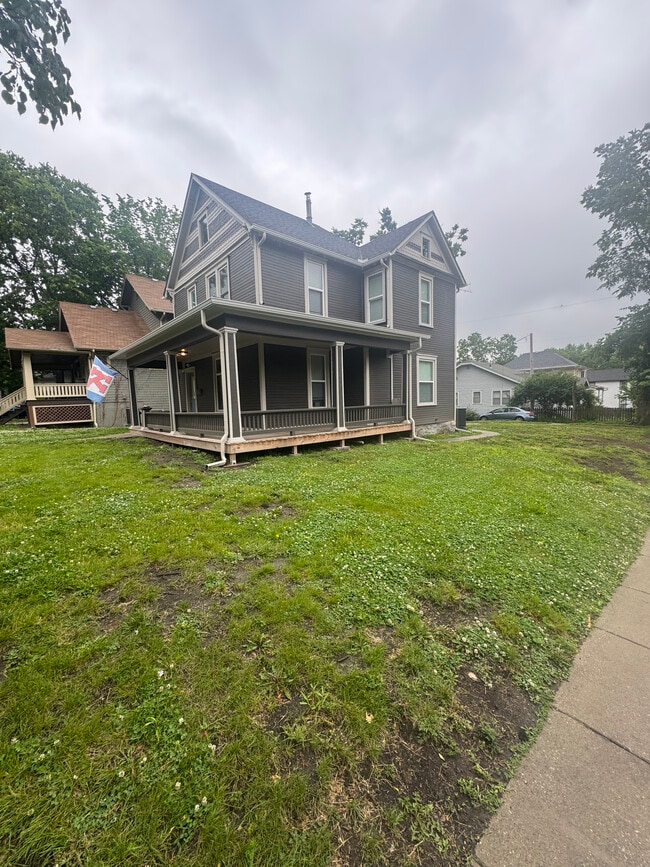 Building Photo - 1446 Kentucky St