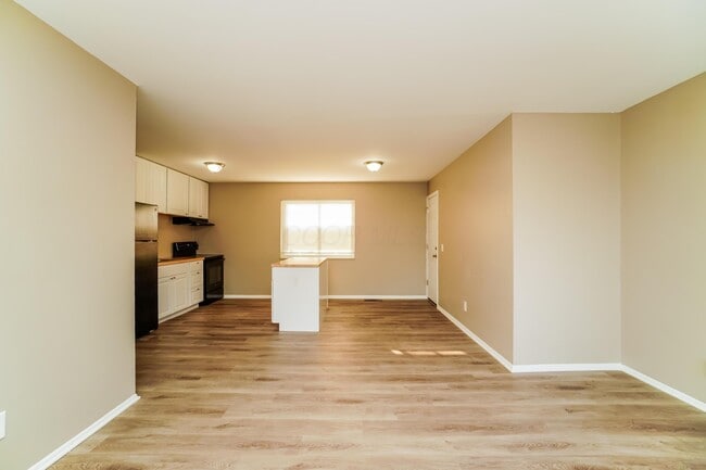 Building Photo - 2722 Key Pl