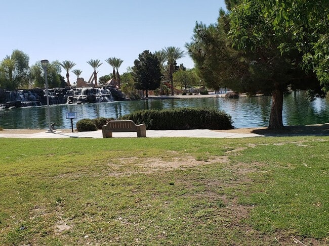 Building Photo - Beautiful Siungle-story home in Aliante