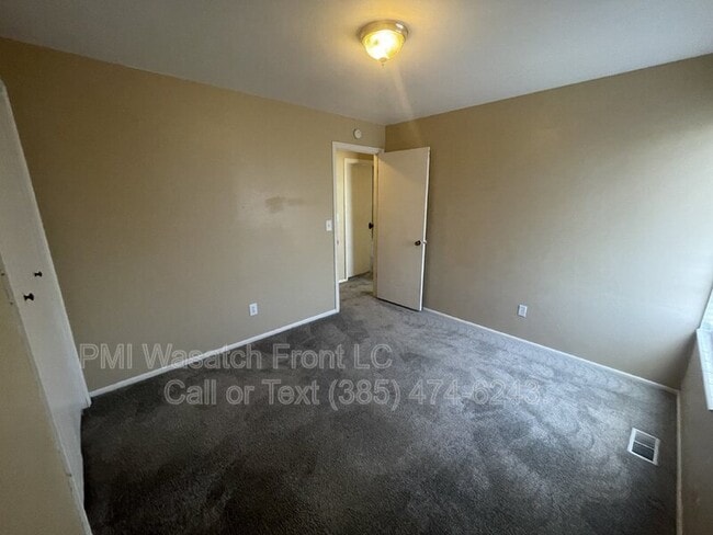 Building Photo - 9140 Judd Ln