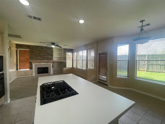 Building Photo - Velasco Court, Sienna, TX 77459 - 4 BR 3.5 BA single-family home