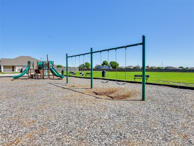 Building Photo - 517 Marklawn Ln