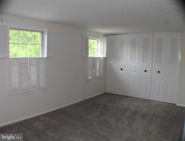 Building Photo - 7915 Tyson Oaks Cir