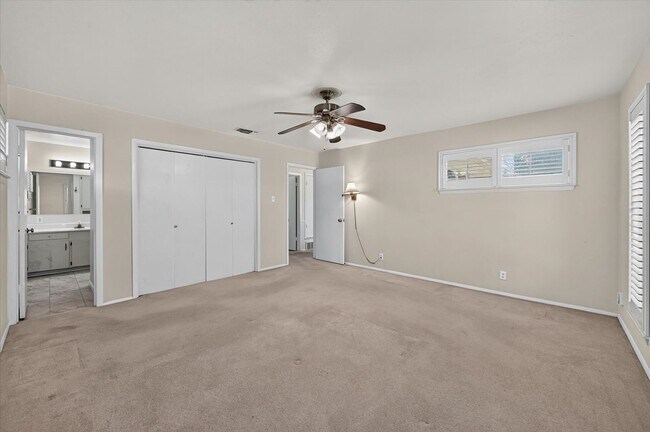 Building Photo - 1306 Pueblo Ct