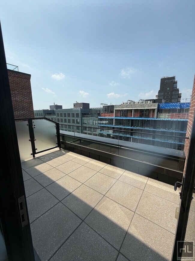 Building Photo - NORTHERN BOULEVARD