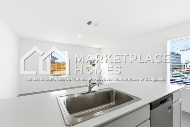 Building Photo - 6609 Dali Bnd