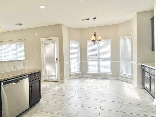 Building Photo - 13326 Harbor Dr