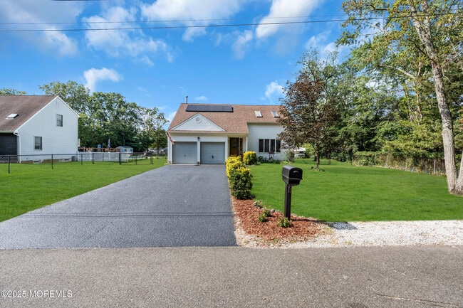 Building Photo - 347 Cahill Rd