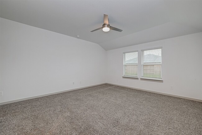 Building Photo - 1203 Hyde Lk Ln