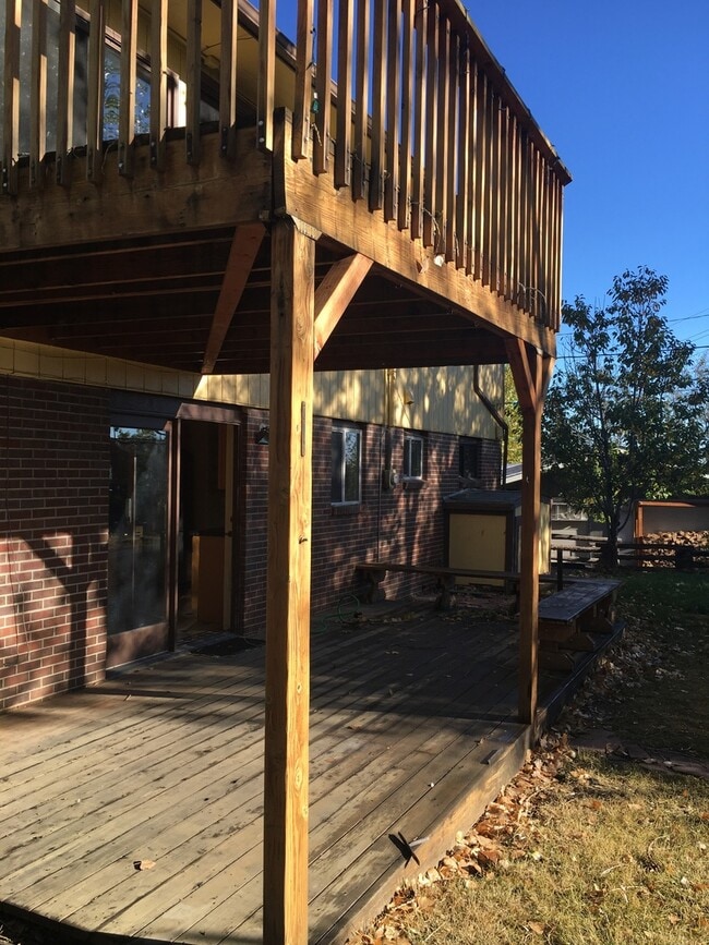 Building Photo - Lovely S. Boulder 5BD House on Open Space - Available June 1st!