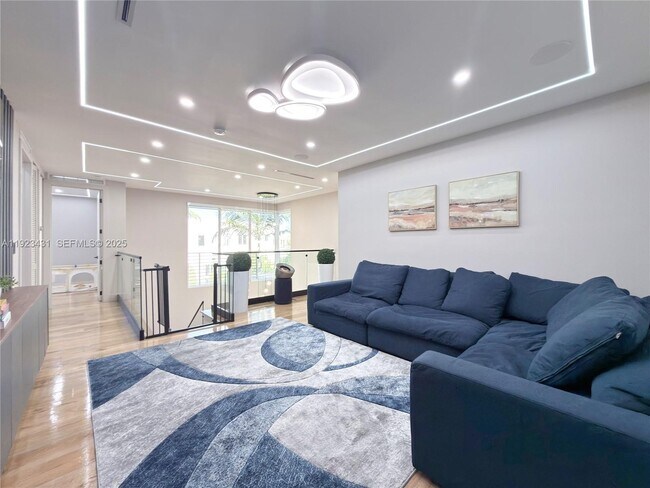 Building Photo - 10098 NW 74th Terrace