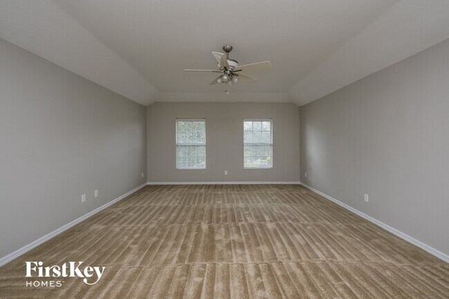 Building Photo - 527 Dunaway Dr