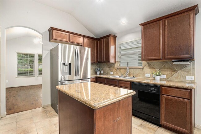 Building Photo - 25227 Ginger Ranch Dr
