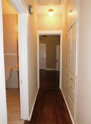 Building Photo - 317 Stroud St