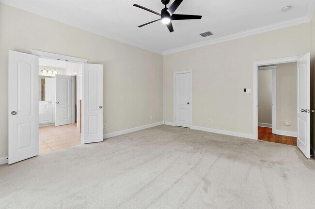 Building Photo - 10805 Ariock Ln