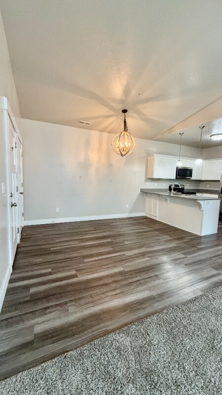 Building Photo - 14654 Bloom Dr