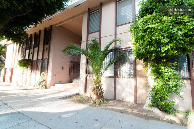 outside - 640 Elm Ave