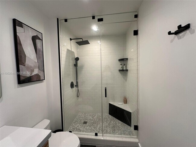 Building Photo - 234 NE 3rd St