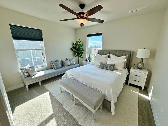 Building Photo - 2837 Urban Pl