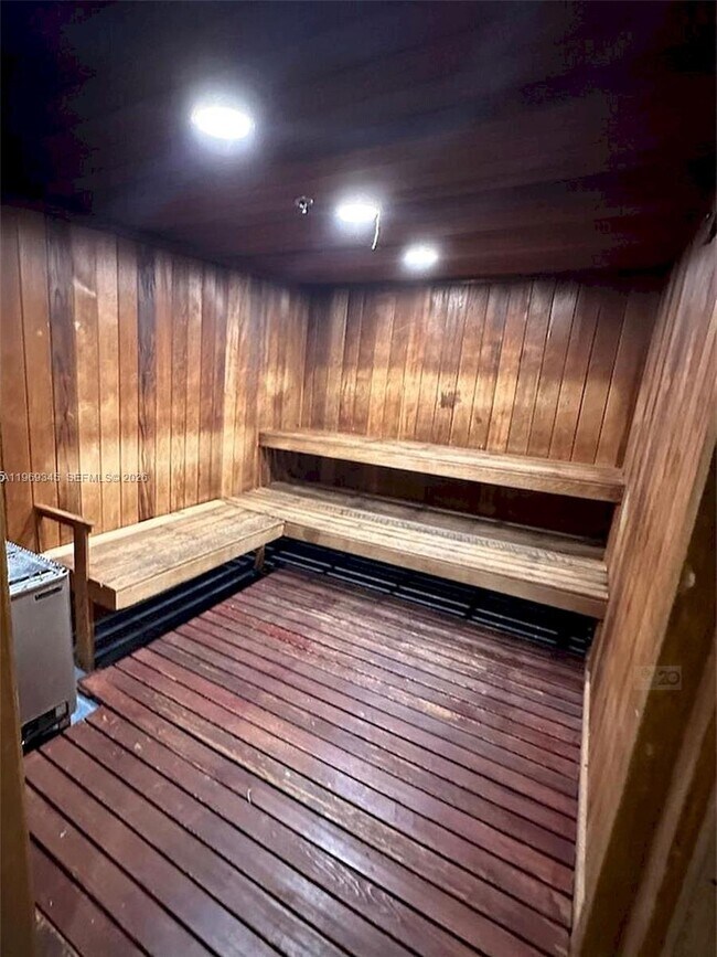 Building Photo - 10730 NW 66th St