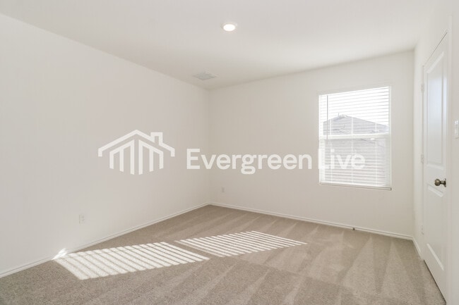 Building Photo - 1128 Nesting Bird Dr