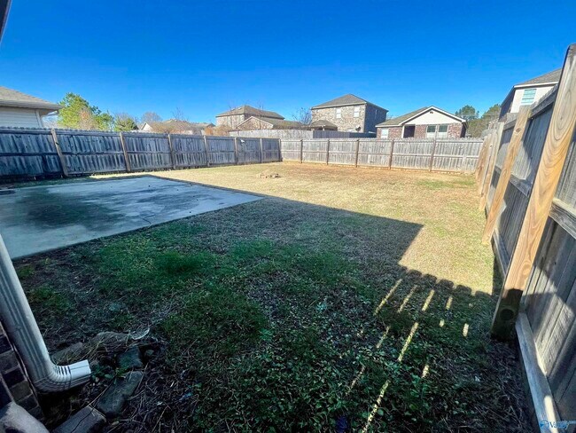 Building Photo - 28081 Chasebrook Dr