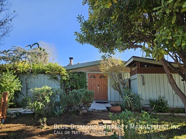 Building Photo - 259 Santa Clara Dr