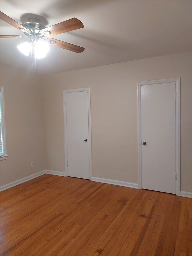 Building Photo - Heart of Midtown