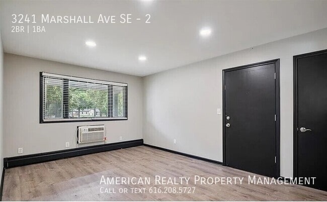 Building Photo - 3241 Marshall Ave SE