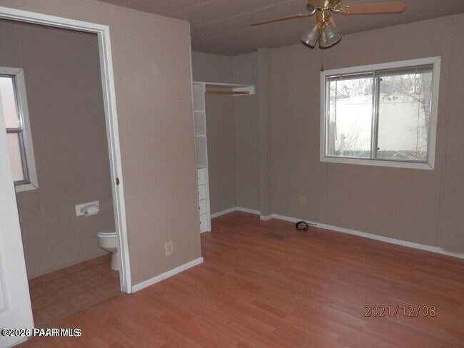 Building Photo - 7900 E Walnut Way