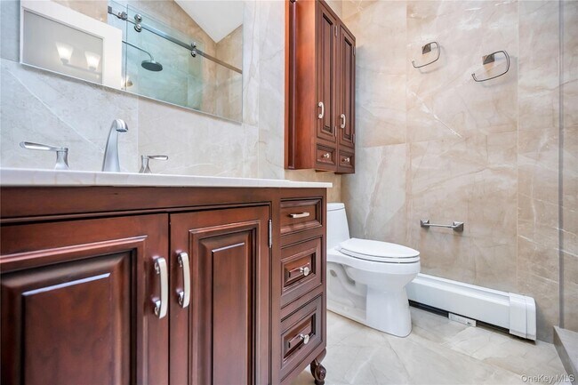 Building Photo - 8 Lovell Rd