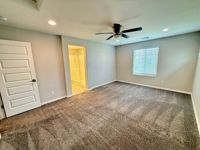 Building Photo - 14220 W Buckskin Trl