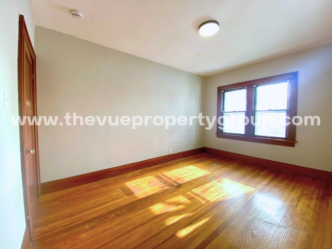 Building Photo - 3BR Beauty with Hardwood Floors + Remodeled Kitchen + Fenced Yard!