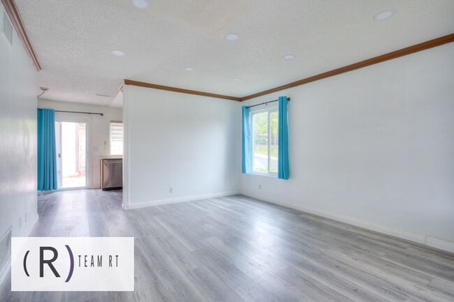 Building Photo - Great School District! Beautifully Upgraded Residence in the beautiful city of Diamond Bar