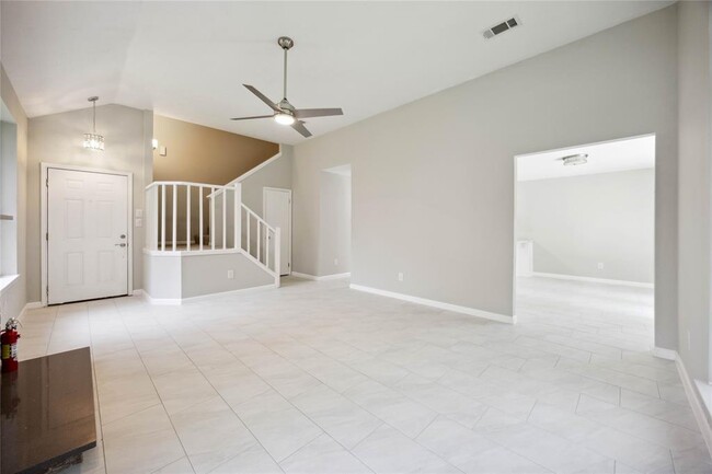 Building Photo - 12215 Cardston Ct